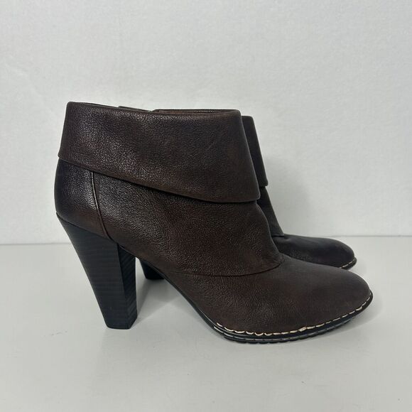 Sofft Brown Leather Heel Ankle Boots Booties Size 9 Dressy Career - Picture 3 of 8